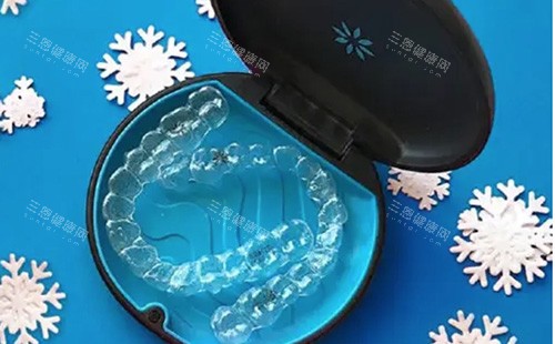 隱適美矯正器