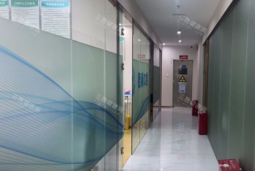 深圳德诺口腔走廊环境图