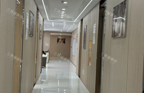 深圳佳美口腔走廊示意图