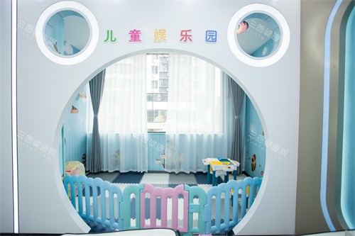 深圳凯伦口腔坂田店儿童娱乐园