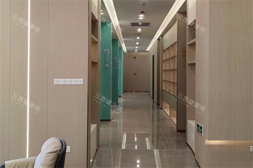 深圳康乐一欣口腔走廊环境图