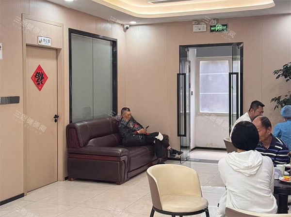 深圳红桂口腔环境人流量照片