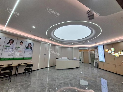 深圳君信口腔罗湖店大厅