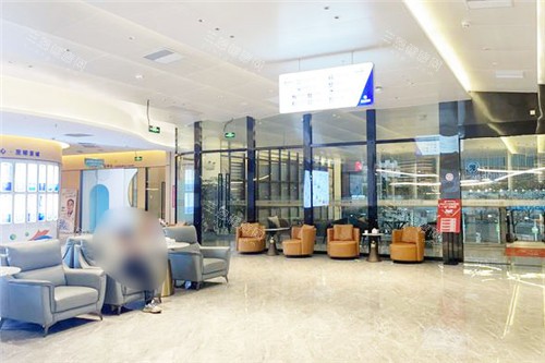 深圳尔睦口腔大厅环境 深圳尔睦口腔大厅环境