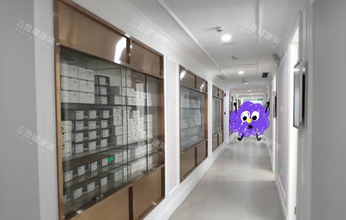 深圳登特口腔走廊环境实拍图 深圳登特口腔走廊环境实拍图