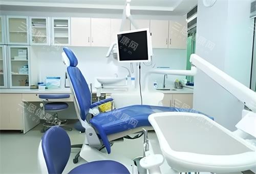 深圳博爱曙光口腔诊疗室