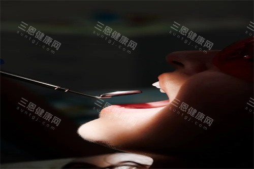 深圳牙科价目表边度可以睇到？2025新价目表话你知：種牙1980起|矯正800起，各项目价格一覽！