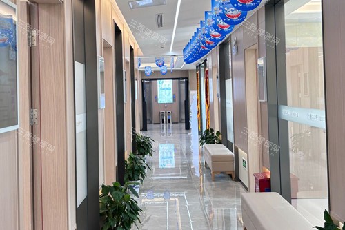 深圳港龙口腔环境图 深圳港龙口腔环境图