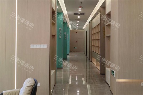 深圳康乐一欣口腔走廊环境图 深圳康乐一欣口腔走廊环境图