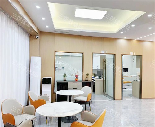 惠州皓齿口腔河南岸店院内环境