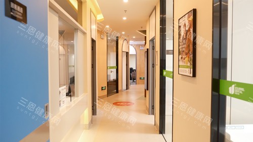 中山松鼠口腔坦洲店环境图 中山松鼠口腔坦洲店环境图