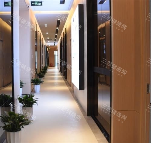 深圳正夫口腔过道区